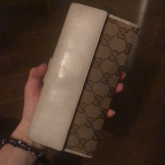 Gucci Wallet - Picture 2 of 3